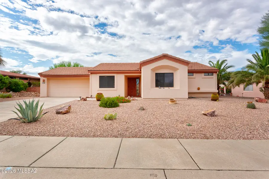 850 W Belltower, Green Valley, AZ 85614 - #2