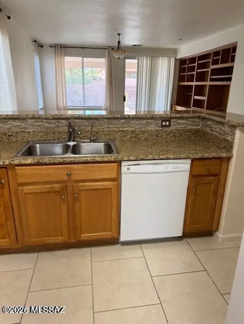 8077 W Morning Light, Tucson, AZ 85743 - #3
