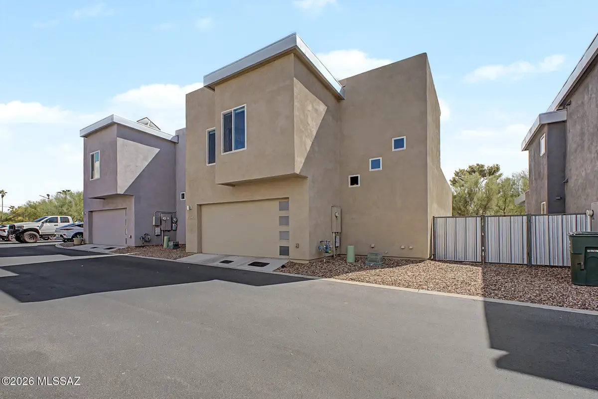 8644 E Innovative, Tucson, AZ 85710 - #1