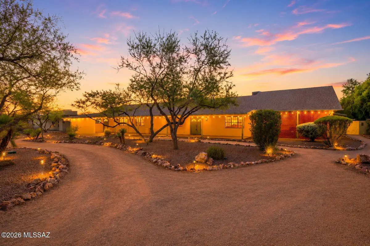4537 E San Carlos, Tucson, AZ 85712 - #1