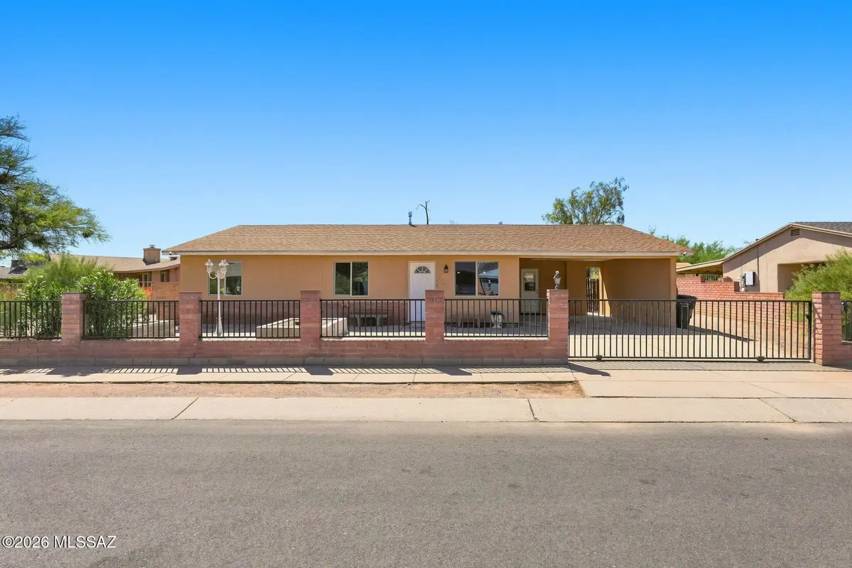 1695 W Calle Guadalajara, Tucson, AZ 85713 - #1