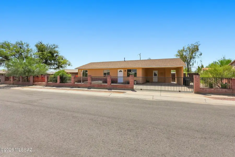 1695 W Calle Guadalajara, Tucson, AZ 85713 - #2
