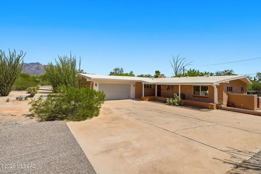 1045 W San Miguel, Tucson, AZ 85704 - #2