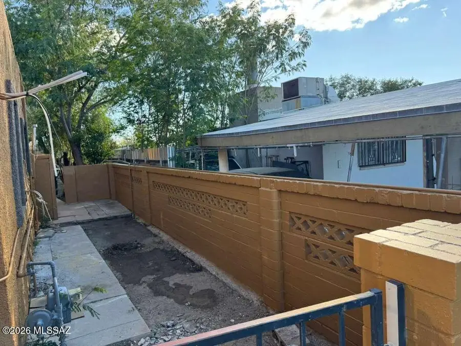 231 W 32nd, Tucson, AZ 85713 - #3