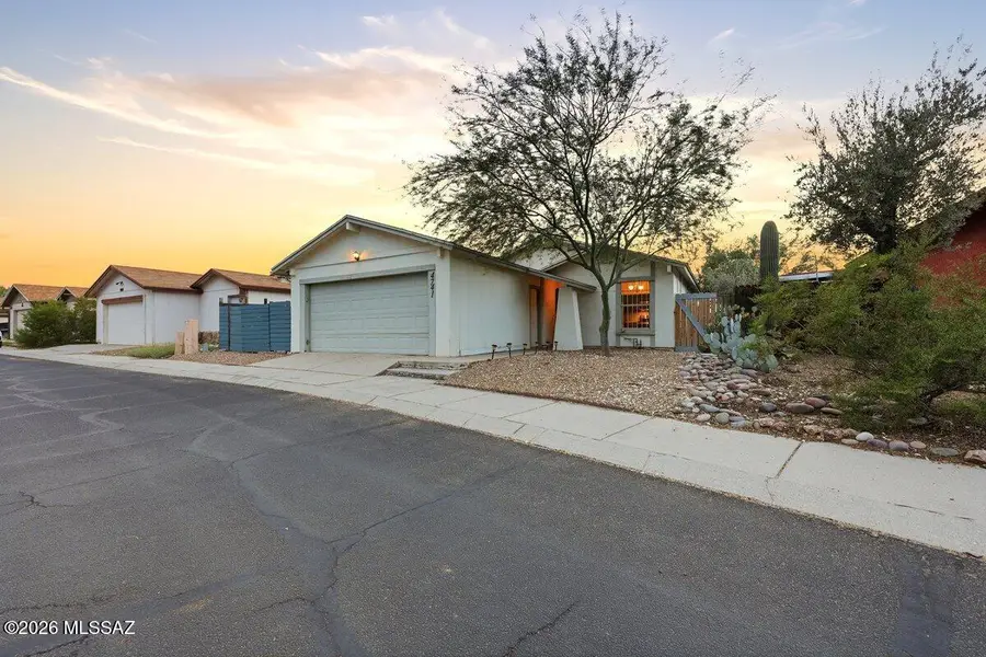 4741 N Woodside, Tucson, AZ 85705 - #2