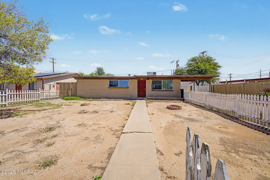 1815 S Winstel, Tucson, AZ 85713 - #2