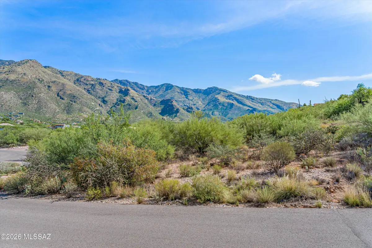 6280 N Jochums, Tucson, AZ 85718 - #1