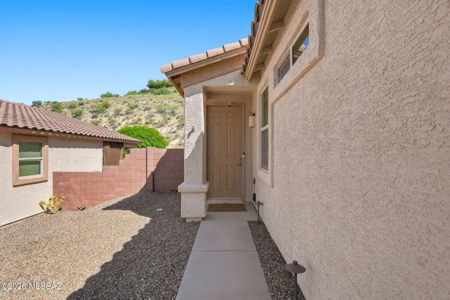 38925 S Running Roses, Saddlebrooke, AZ 85739 - #3