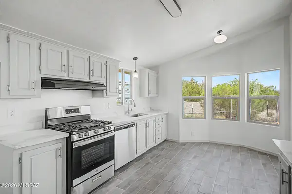 13701 E Blue Cactus, Vail, AZ 85641
