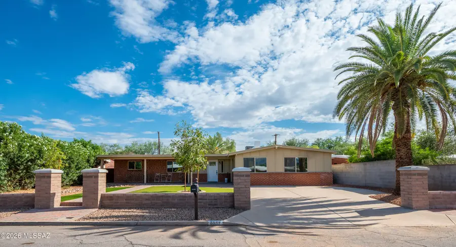 5752 E Waverly, Tucson, AZ 85712 - #2