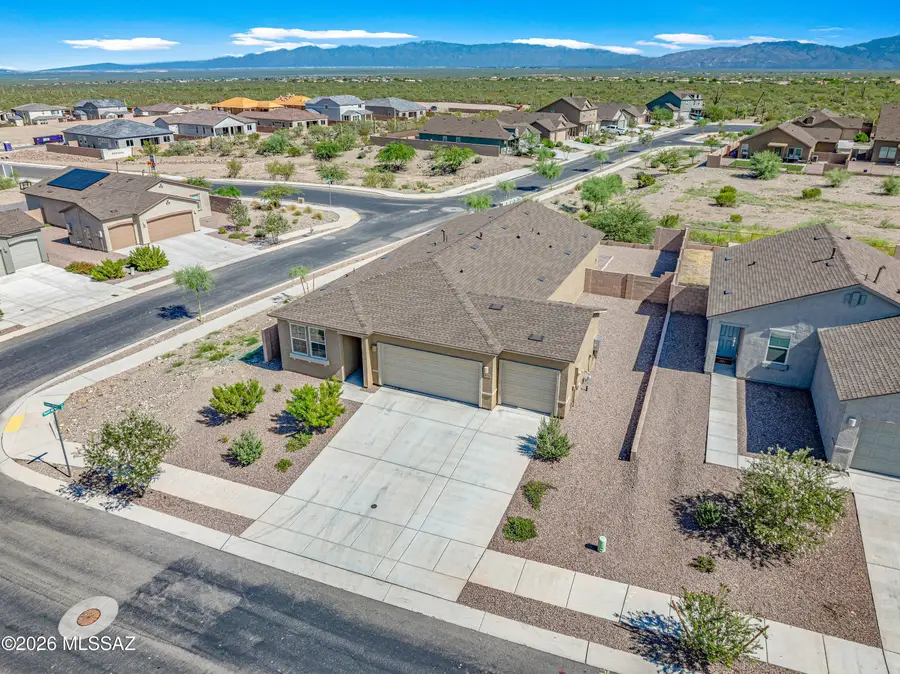 8705 E Creamy Cliffrose, Vail, AZ 85641 - #2