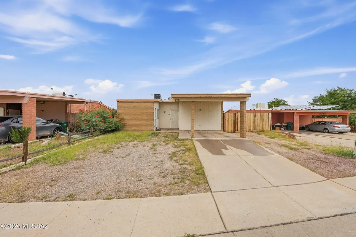 6935 N Northpoint, Tucson, AZ 85741 - #1