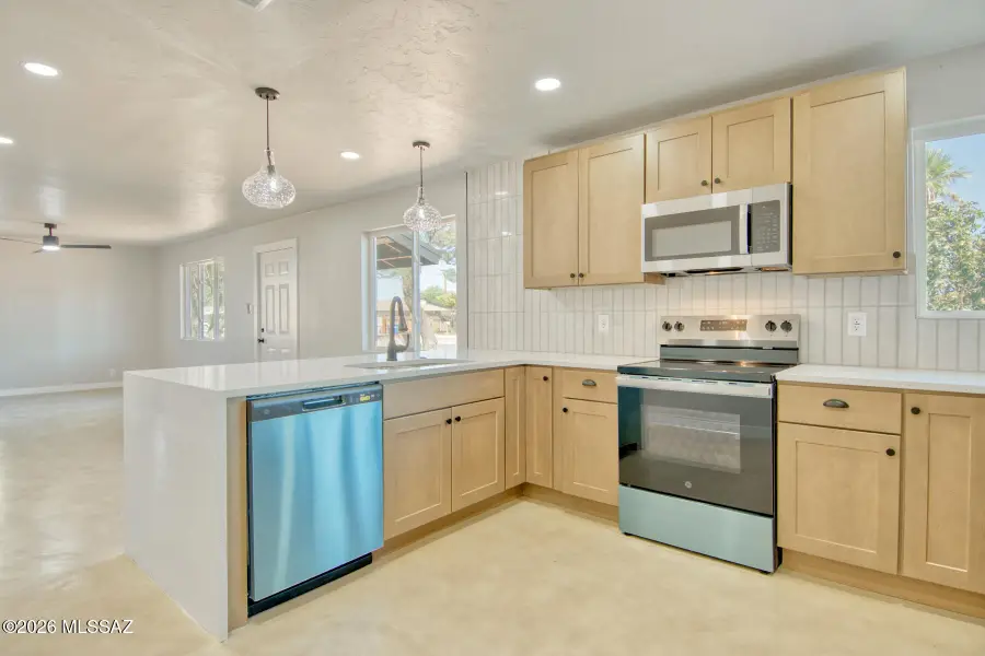 4818 E Eastland, Tucson, AZ 85711 - #3