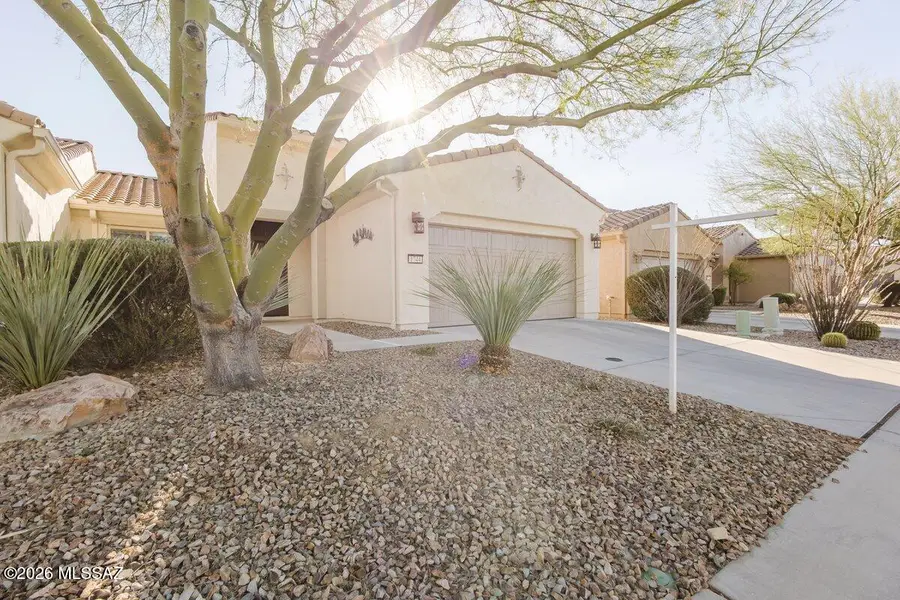 1744 E Burning Hill, Green Valley, AZ 85614 - #2