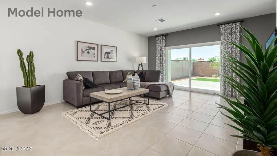 735 W Calle Manolete, Sahuarita, AZ 85629 - #2
