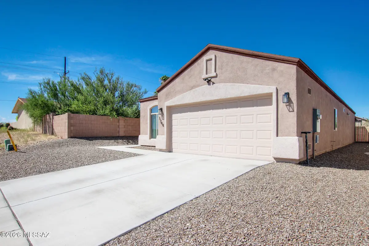 3744 S Manitoba, Tucson, AZ 85730 - #1