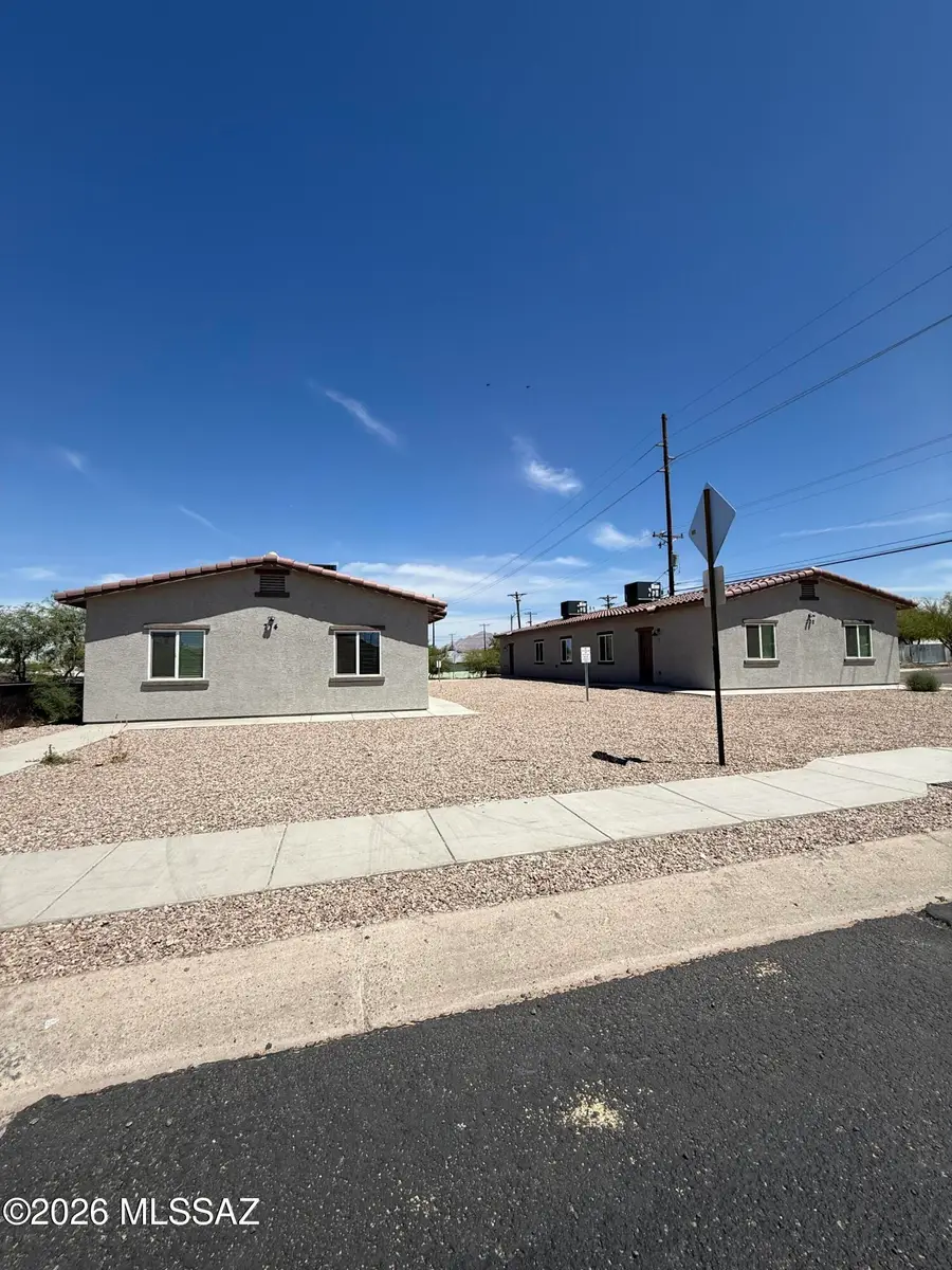 712 W Calle Adelanto, Tucson, AZ 85705 - #2