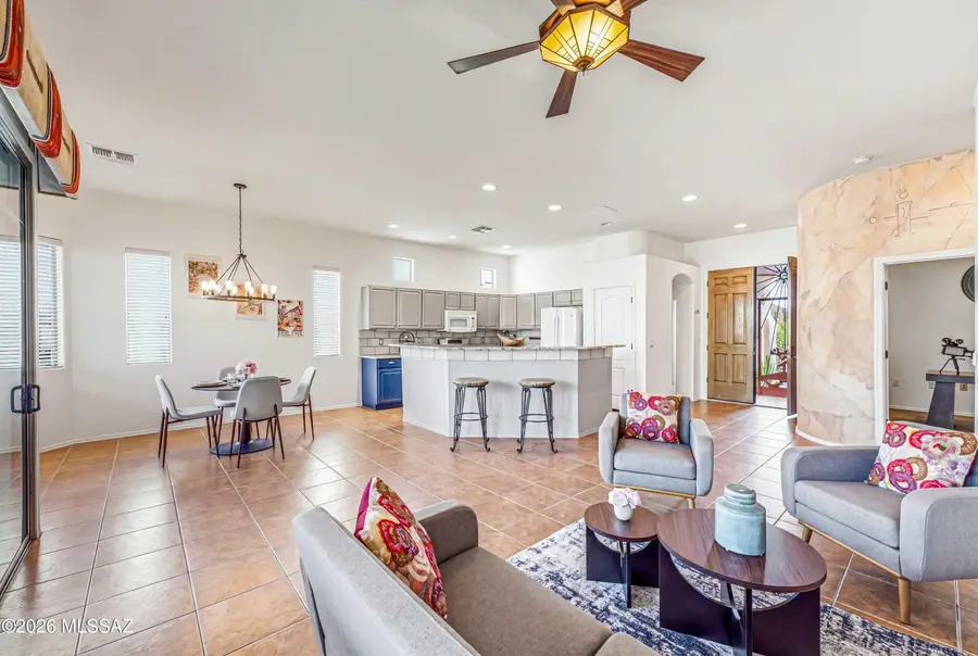 267 N Va La Castellana, Green Valley, AZ 85614 - #3