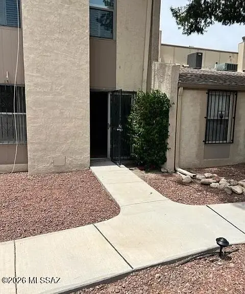 3750 N Country Club, Tucson, AZ 85716