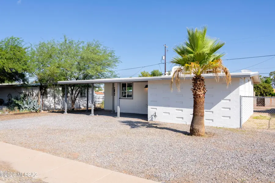 4257 E Valentine, Tucson, AZ 85711 - #2