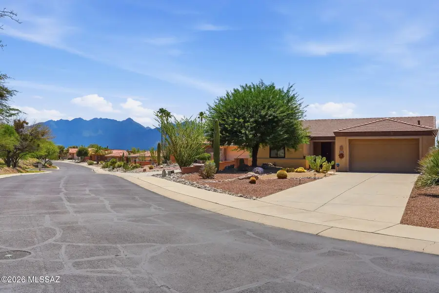 2045 W Placita De Enero, Green Valley, AZ 85622 - #2