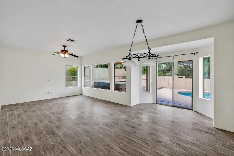 156 S Eastern Dawn, Tucson, AZ 85748 - #3