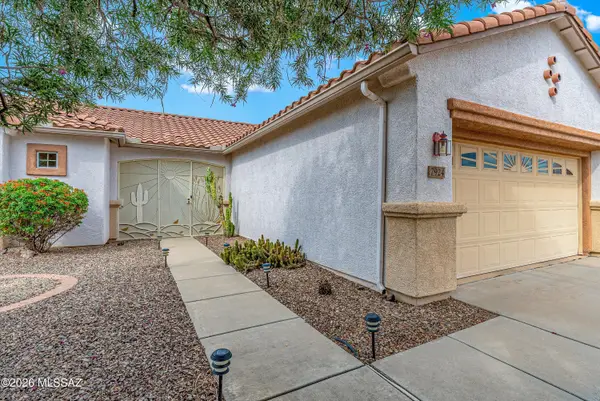 7924 W Blue Heron, Tucson, AZ 85743