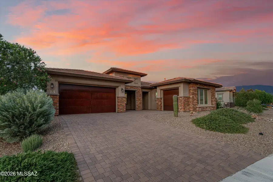 440 W Saguaro Arm, Oro Valley, AZ 85755 - #2