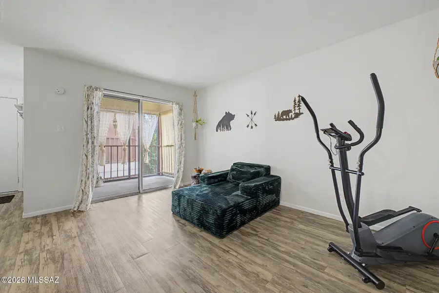 1600 N Wilmot, Tucson, AZ 85712 - #2