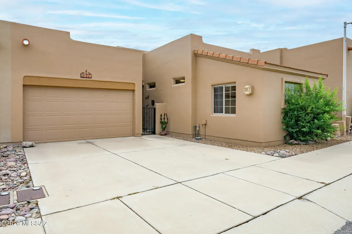 3857 S Camino Del Golfista, Green Valley, AZ 85614 - #1