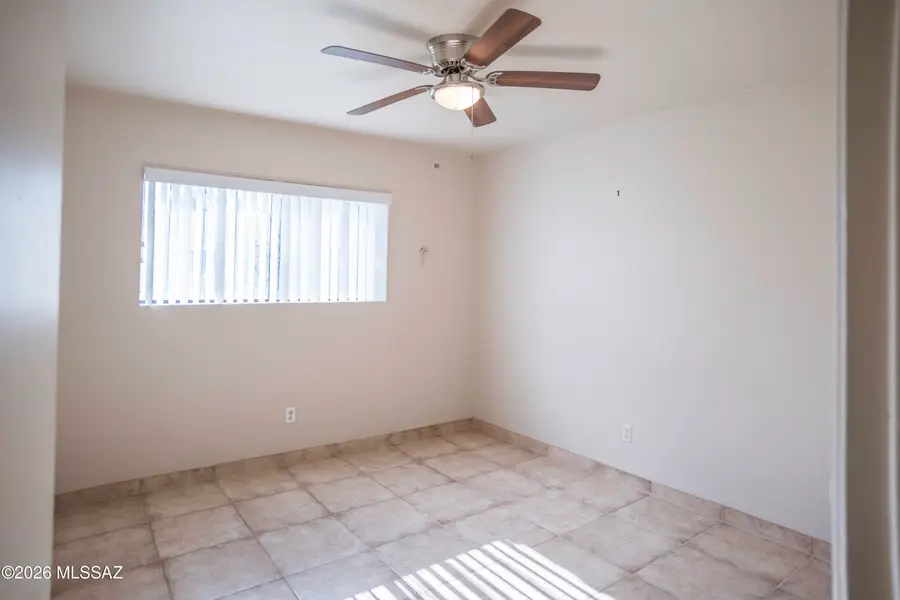 6633 E Calle La Paz, Tucson, AZ 85715 - #3