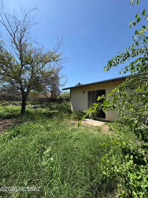 5468 E Brickey, Hereford, AZ 85615