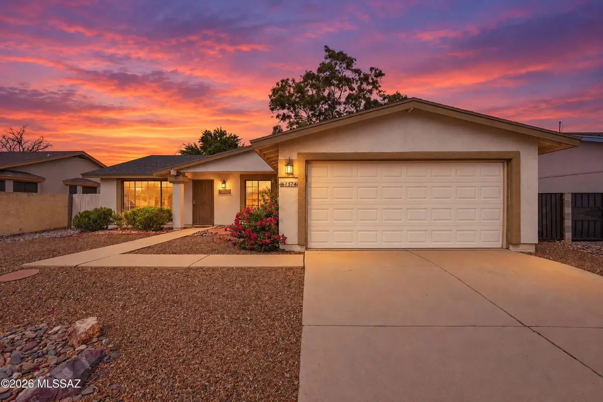 1574 W Highsmith, Tucson, AZ 85746 - #1