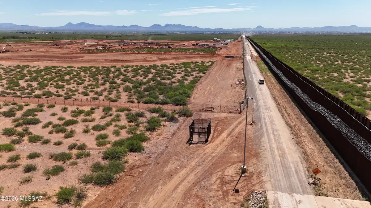 N Kings, Douglas, AZ 85607 - #1
