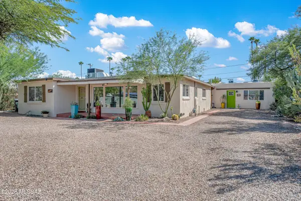 3002 E Loretta, Tucson, AZ 85716