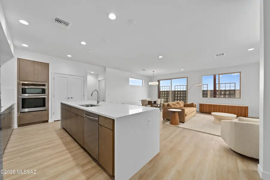 1216 E Liggins, Tucson, AZ 85713 - #3