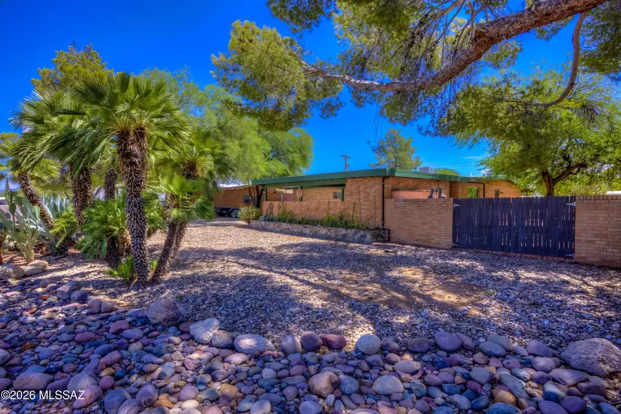 5850 E 3rd, Tucson, AZ 85711 - #2