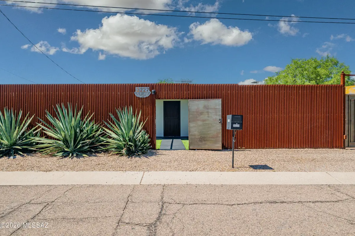 3227 N Winstel, Tucson, AZ 85716 - #1
