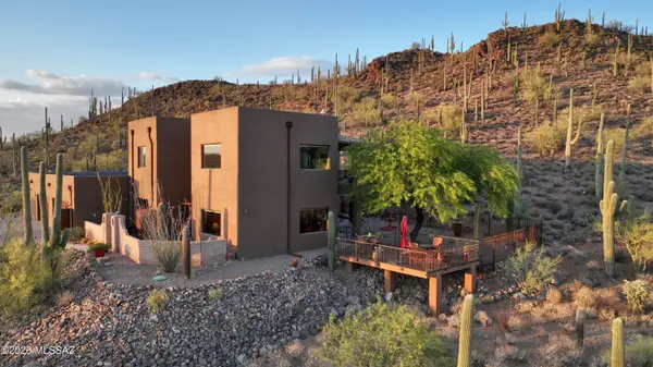 3700 N Avenue Dos Vistas, Tucson, AZ 85745