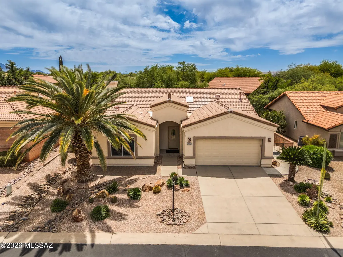 1892 E Canyon Wren, Green Valley, AZ 85614 - #1