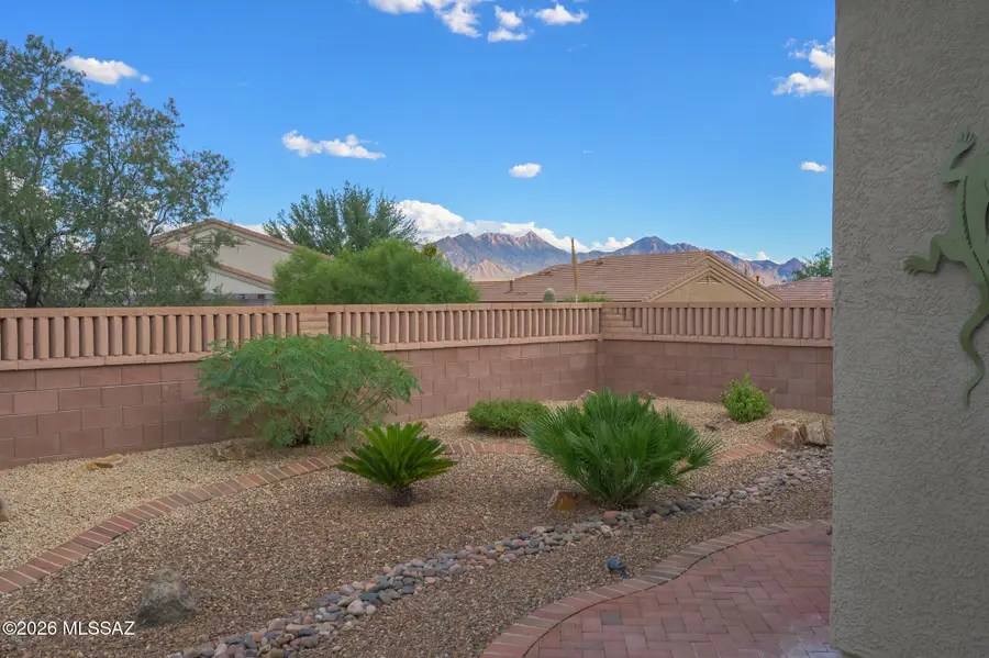 518 N Dossi, Green Valley, AZ 85614 - #3