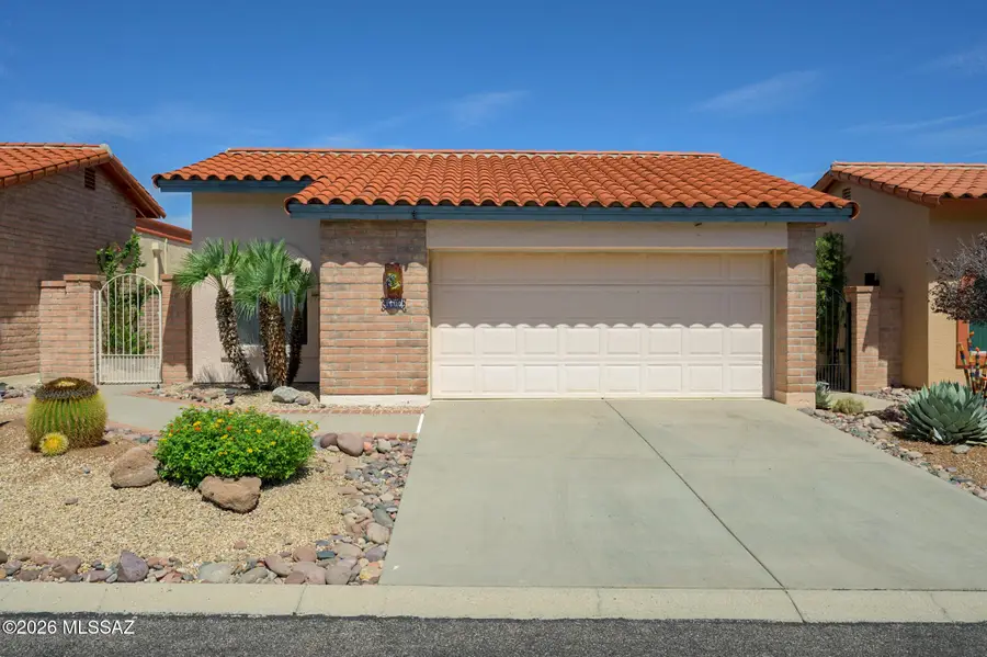 1600 W Vuelta Salvatierra, Green Valley, AZ 85622 - #2