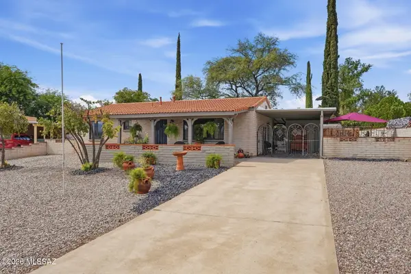 942 S Abrego, Green Valley, AZ 85614