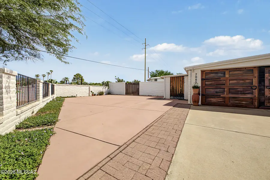 7080 E Acoma, Tucson, AZ 85715 - #3