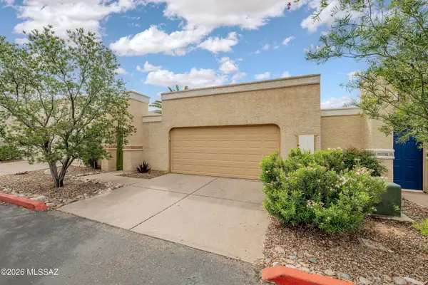 7530 E Shore, Tucson, AZ 85715