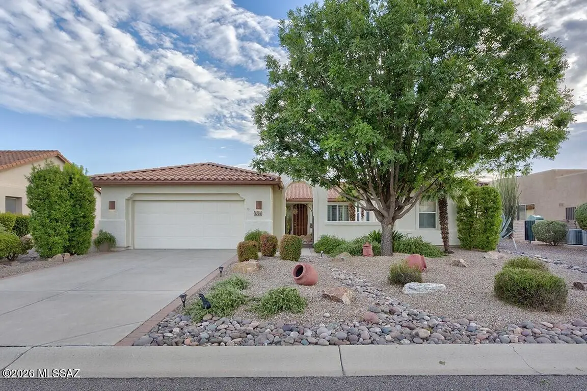 2296 E Spurwind, Green Valley, AZ 85614 - #1