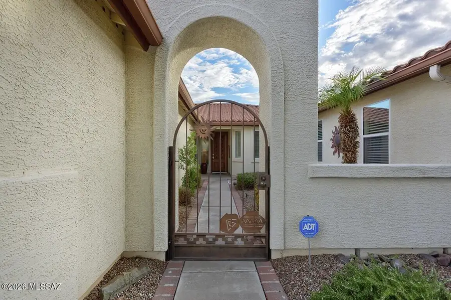 2296 E Spurwind, Green Valley, AZ 85614 - #2