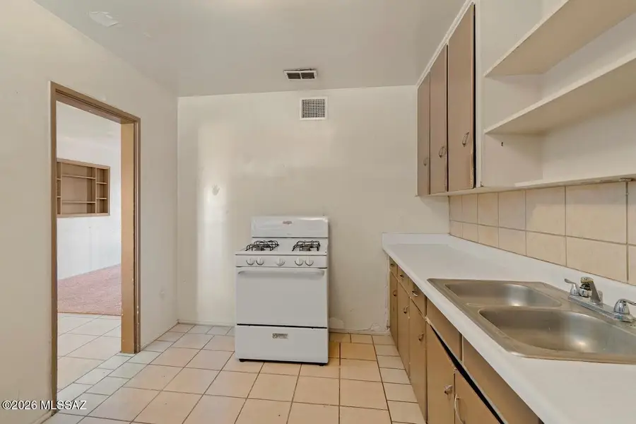 6510 E Broadway, Tucson, AZ 85710 - #3
