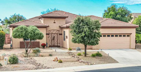 823 W Calle Artistica, Green Valley, AZ 85614
