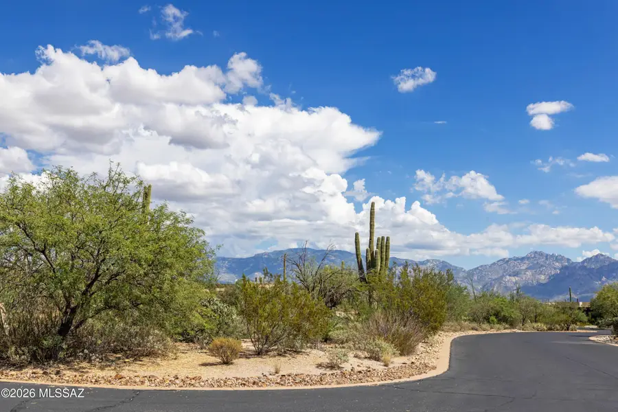 1906 W Mountain Mirage, Oro Valley, AZ 85755 - #2